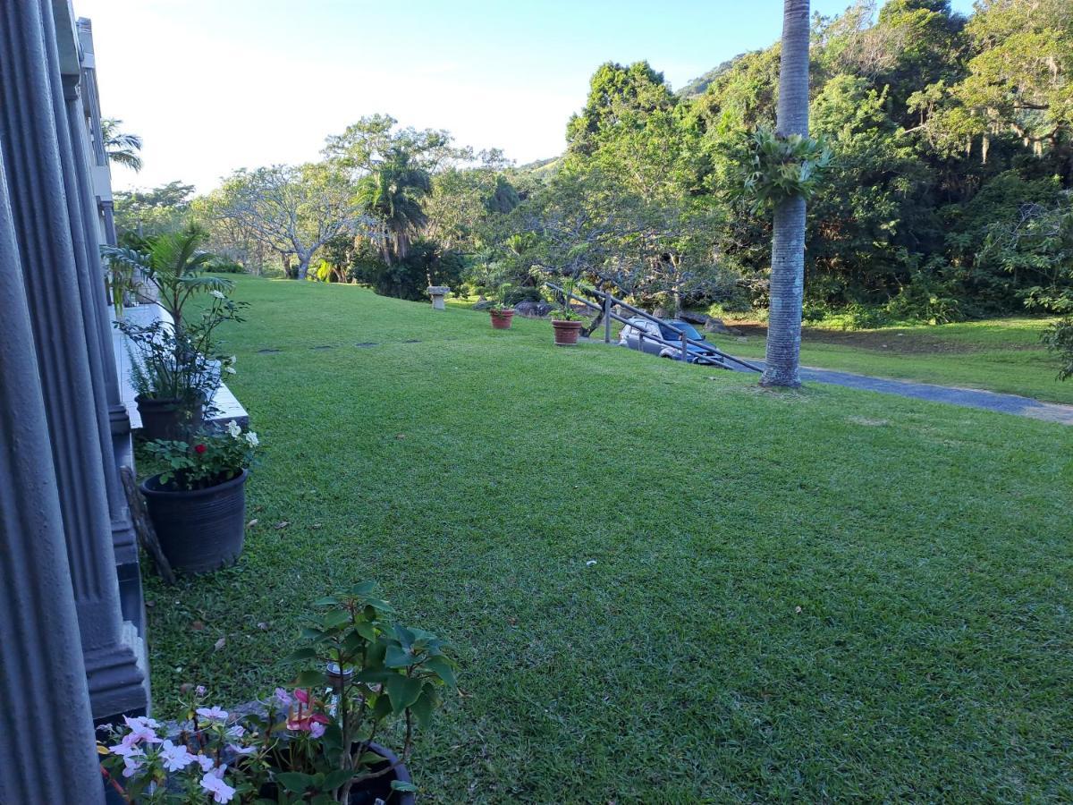 Eden Wilds 6 Paradise On Umtavuna River Apartment Port Edward Exterior photo